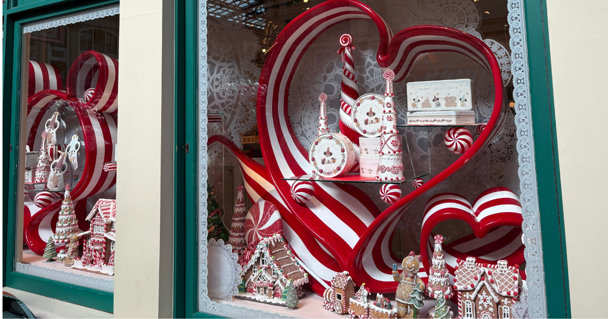 ワールドバザール・コンフェクショナリー外観