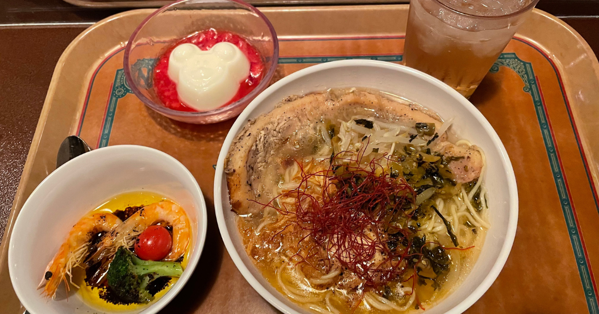 ヴォルケイニアレストラン